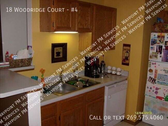 Building Photo - 18 Woodridge Ct
