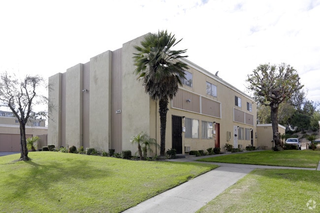 Building Photo - Palm Tree Gardens Apartments