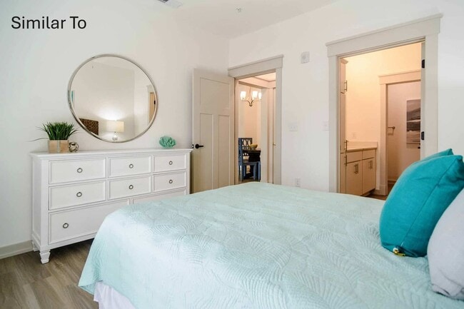 Building Photo - 2 bedroom 2 bath Apartment-Available 12/12...