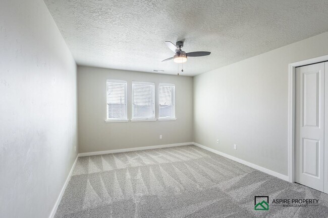Building Photo - Heart of Meridian 4 Bed 3 Bath