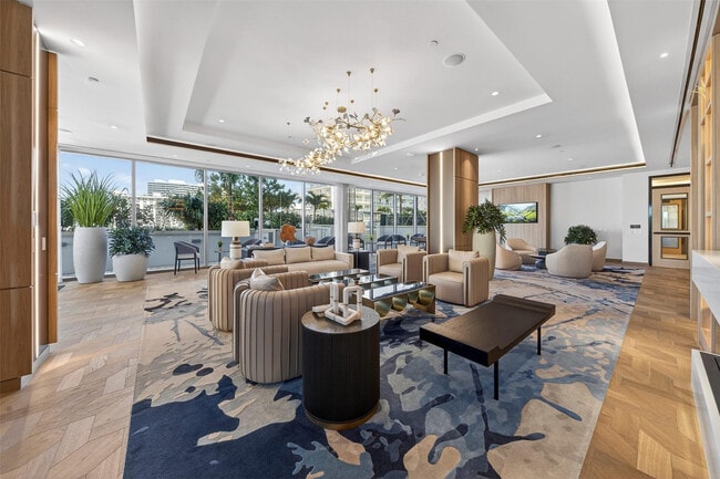 Building Photo - 153 N Seabreeze Blvd