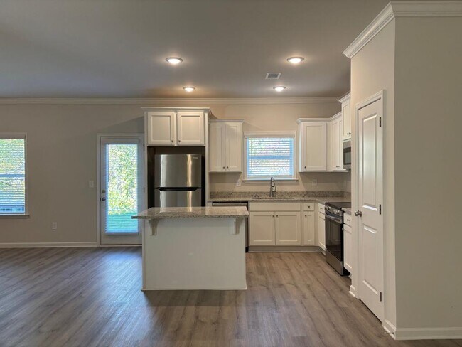 Building Photo - 226-C Alston Ridge Dr