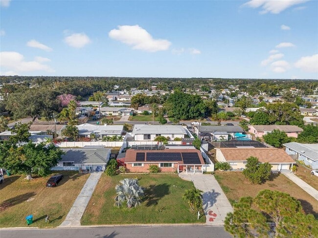 Building Photo - 11761 80th Ave