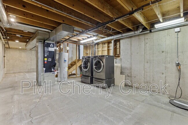 Building Photo - 11883 W Marlowe Pl