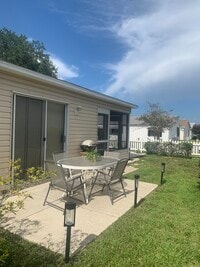 Building Photo - 1714 Picasso Pl