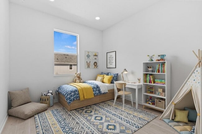 Building Photo - 4404 Longwood Lk Sq