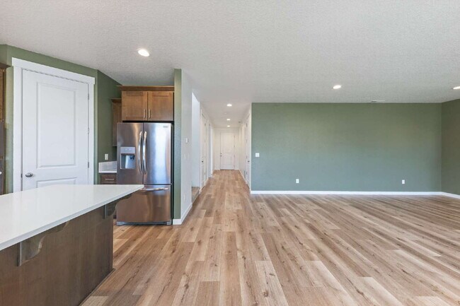 Building Photo - Large Recent Construction Home with Bonus Room!