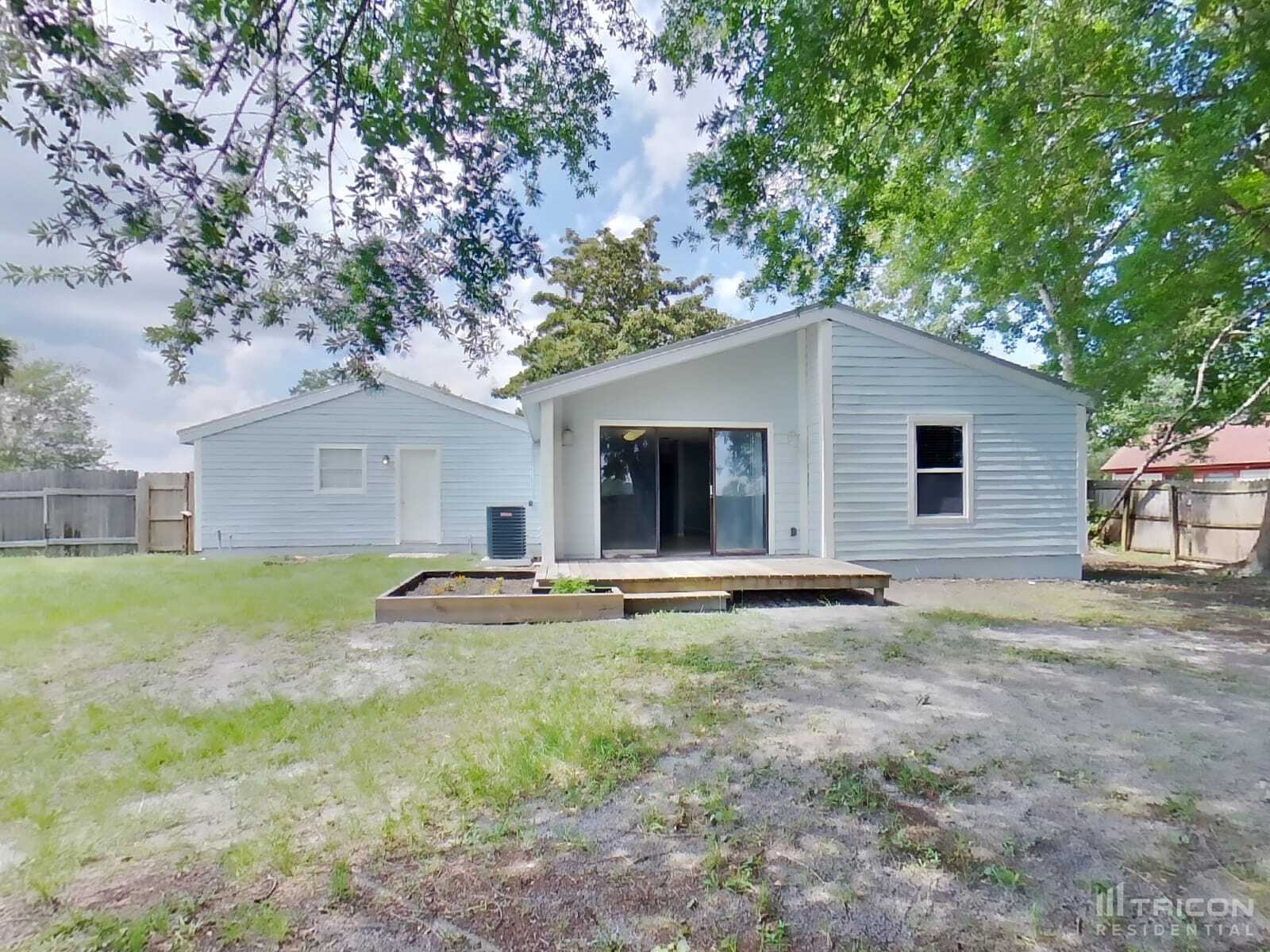 Building Photo - 11650 White Horse Rd