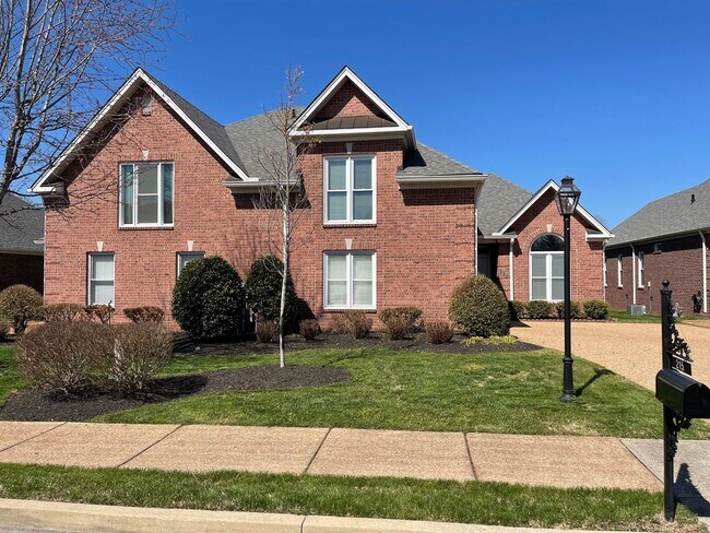 Building Photo - 215 Stoners Glen Ct