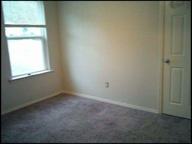 Building Photo - 6480 Amalie Dr