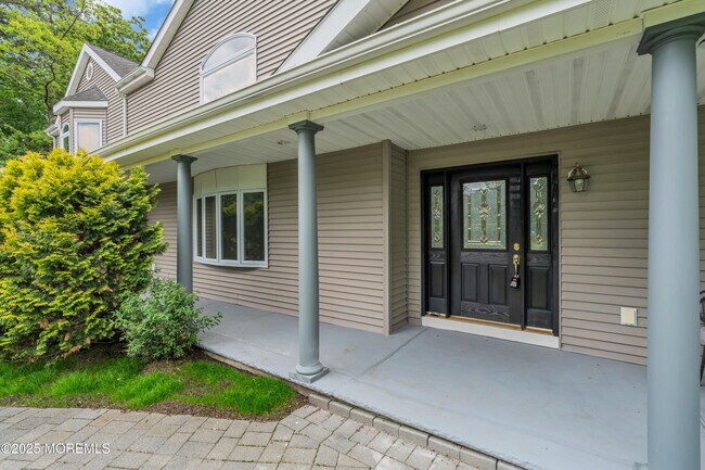 Building Photo - 352 Leesville Rd
