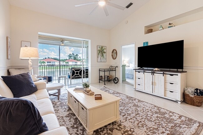 Building Photo - Seasonal Home Rental With Garage & Lake Views