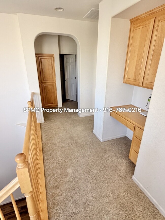 Building Photo - Beautifully Maintained 3 Bed / 2.5 Bath Home in South Natomas — New Appliances & Community Amenit...