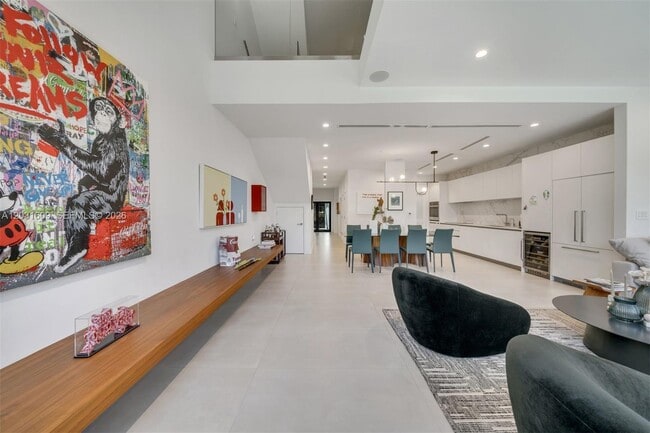 Building Photo - 10659 NE Quay Bridge Ct