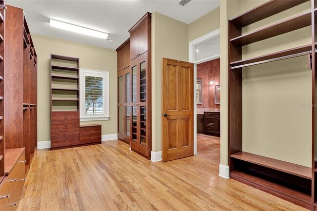 Building Photo - 24044 Integrity Way