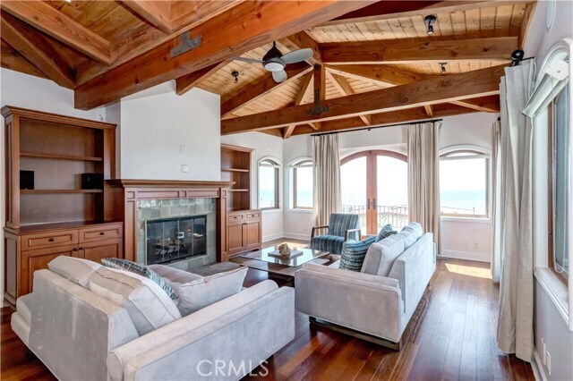 Building Photo - 2816 Manhattan Ave