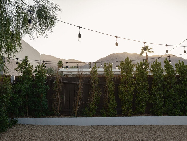 Building Photo - 53675 Avenida Martinez