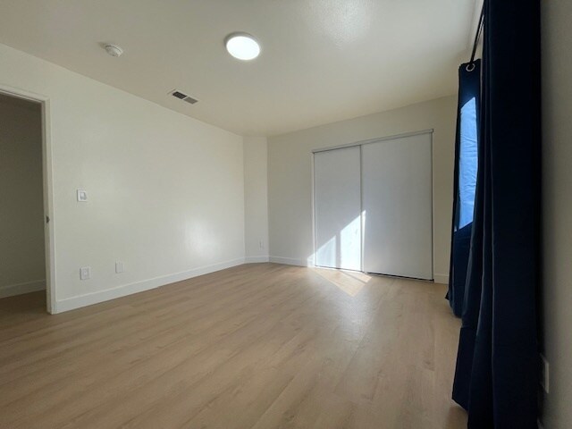 Building Photo - 16126 S Ainsworth St