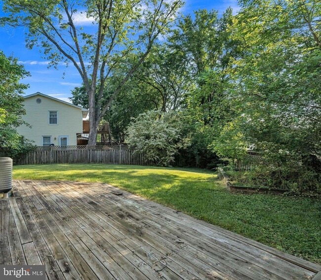 Building Photo - 2530 Vivaldi Ln