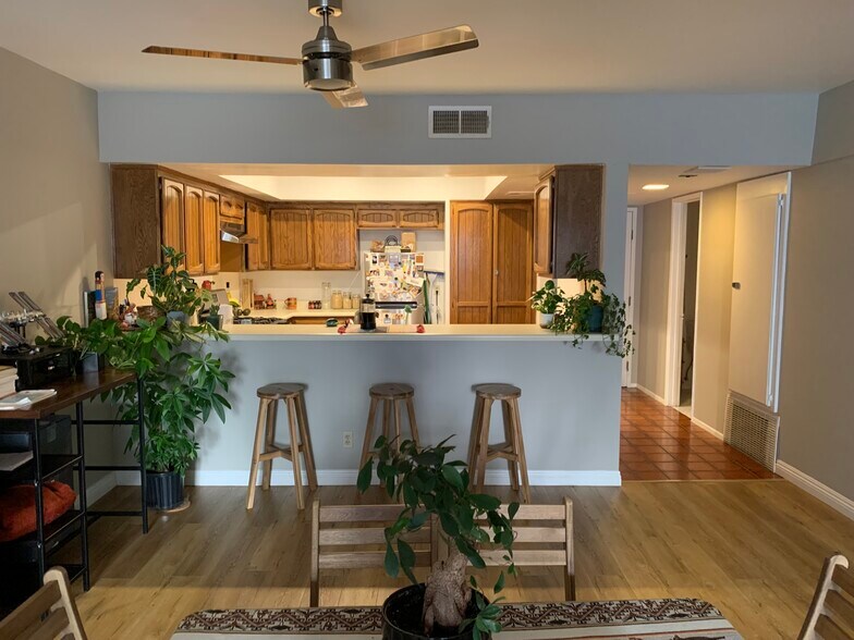 Building Photo - 5125 Harold Way