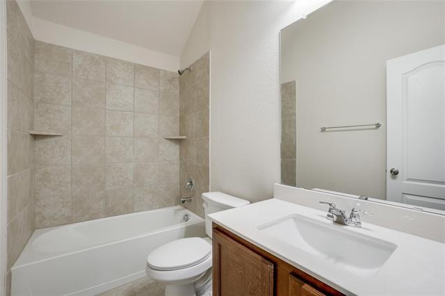 Building Photo - 16625 Hidden Cove Dr