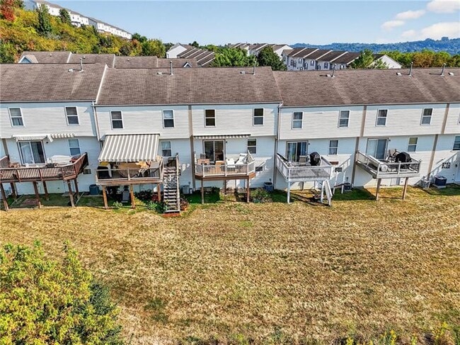 Building Photo - 117 Scenic Hill Dr