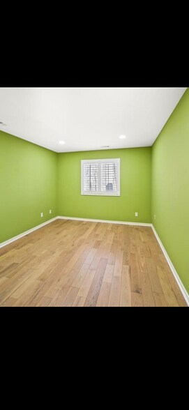 Building Photo - 3001 Lookout Ct