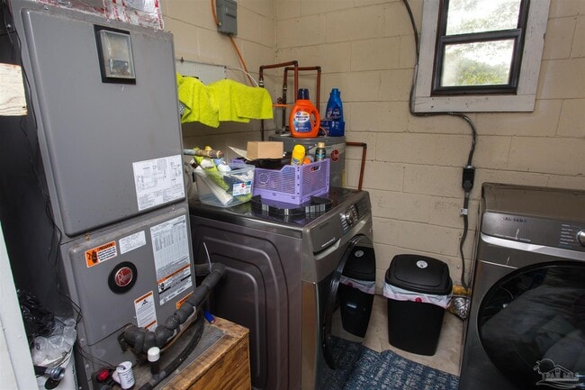 Building Photo - 925 Twinbrook Ave