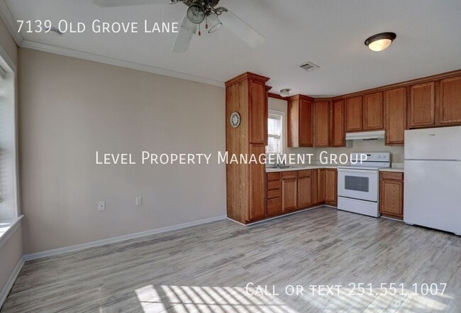 Building Photo - 7139 Old Grv Ln