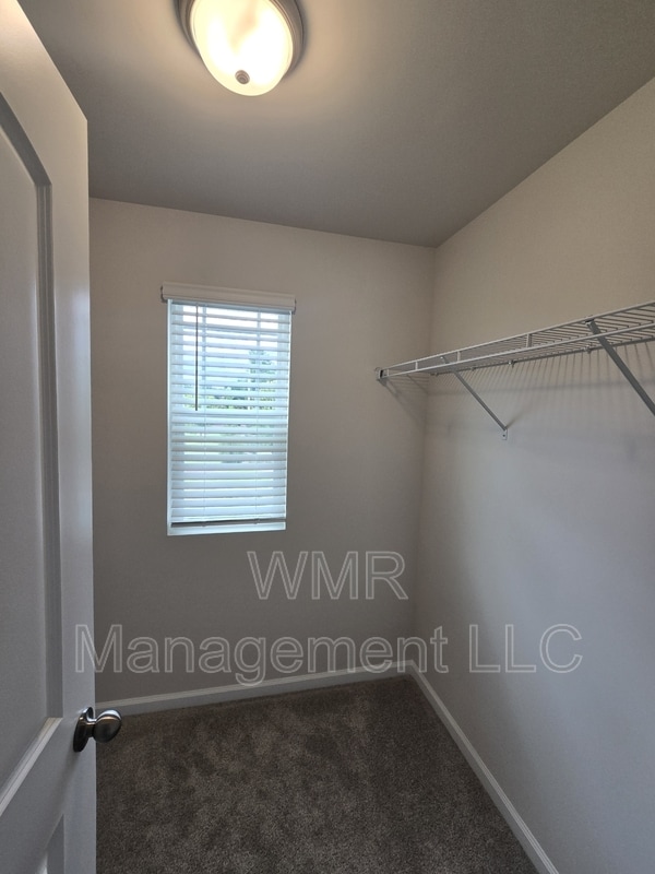 Building Photo - 1119 Bellshill Dr