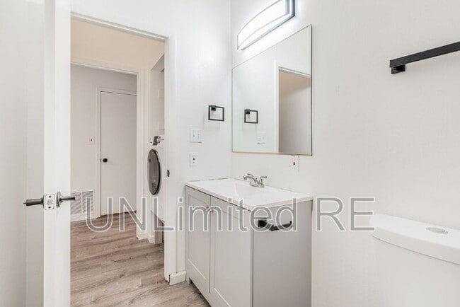 Building Photo - 4555 S Lake Mary Rd