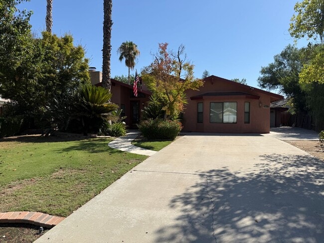 Building Photo - 3800 Casey Ct