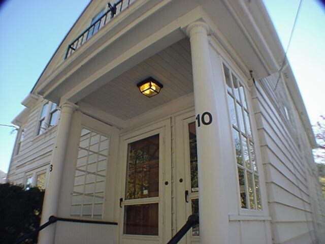 Primary Photo - 8-10 Kenrick St