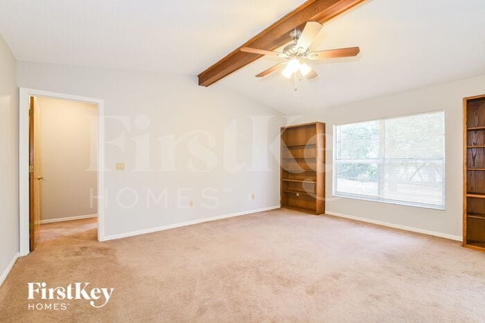 Building Photo - 913 Sylvia Dr