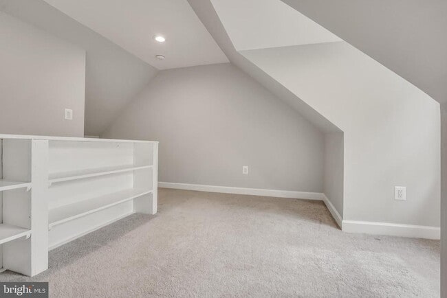 Building Photo - 1605 W Braddock Rd