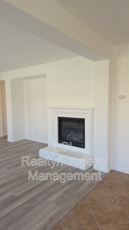 Building Photo - 6179 Cedar Creek Rd