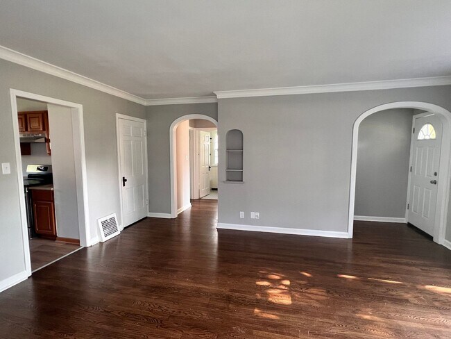 Building Photo - 4051 N 45th St
