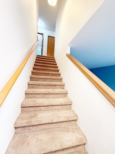 Building Photo - 4933 Bowwood Cir NE