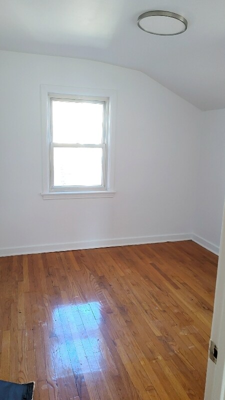 Building Photo - 10035 S Yates Blvd