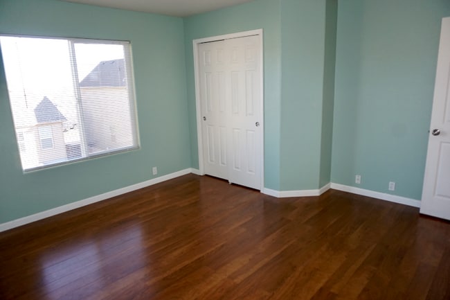 Building Photo - 11882 Trissino Heights