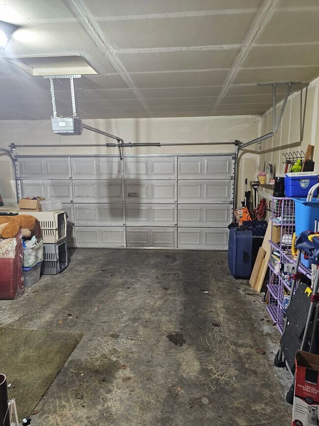 Building Photo - 3 Bedroom Home for rent in Tahoma Terra community!