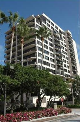 Building Photo - 540 Brickell Key Dr