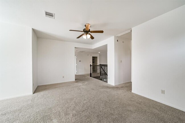 Building Photo - 6207 Holly Oaks Court