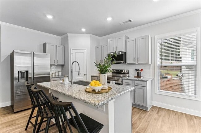 Building Photo - 4005 Sunfish Ln