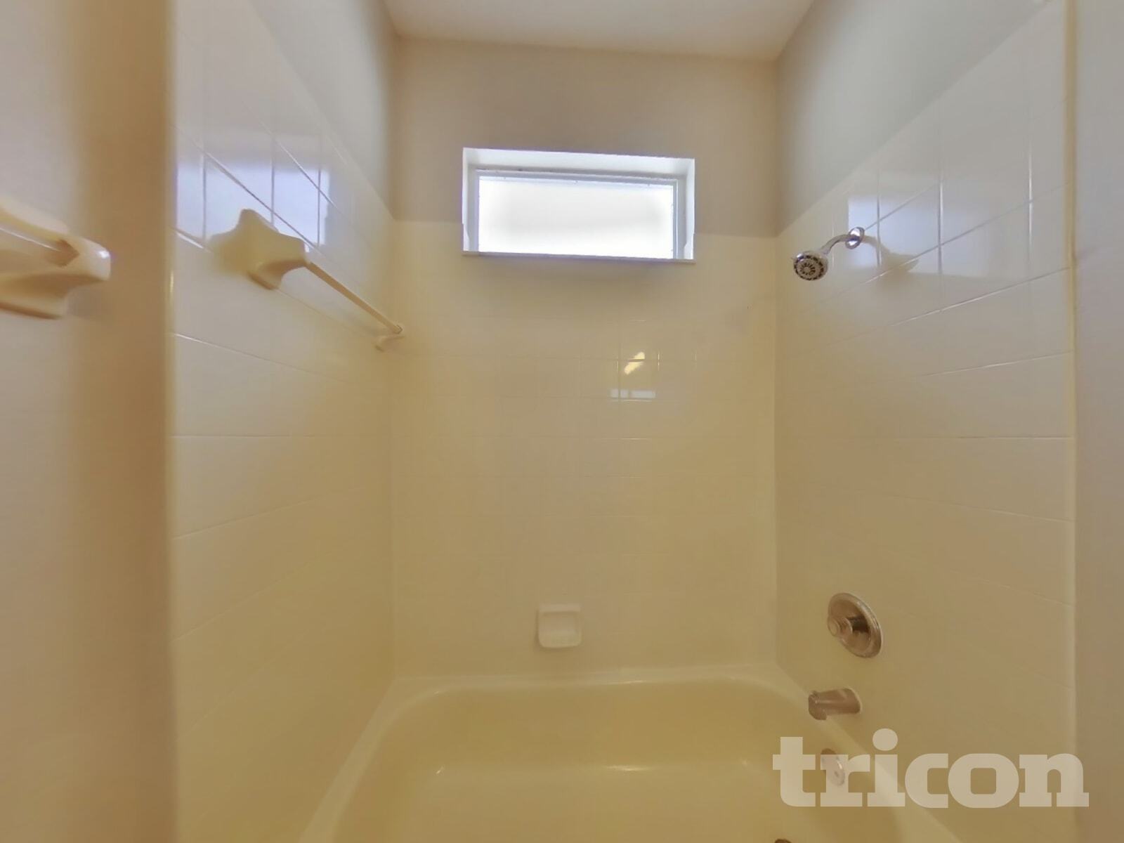 Building Photo - 3851 Andover Cay Blvd