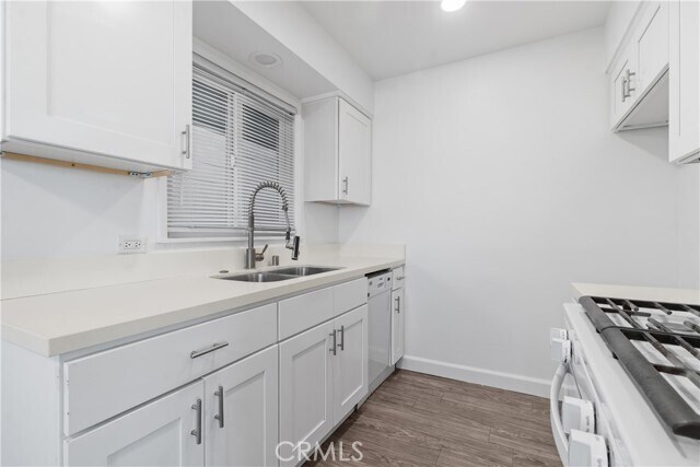 Building Photo - 203 Avenida Granada