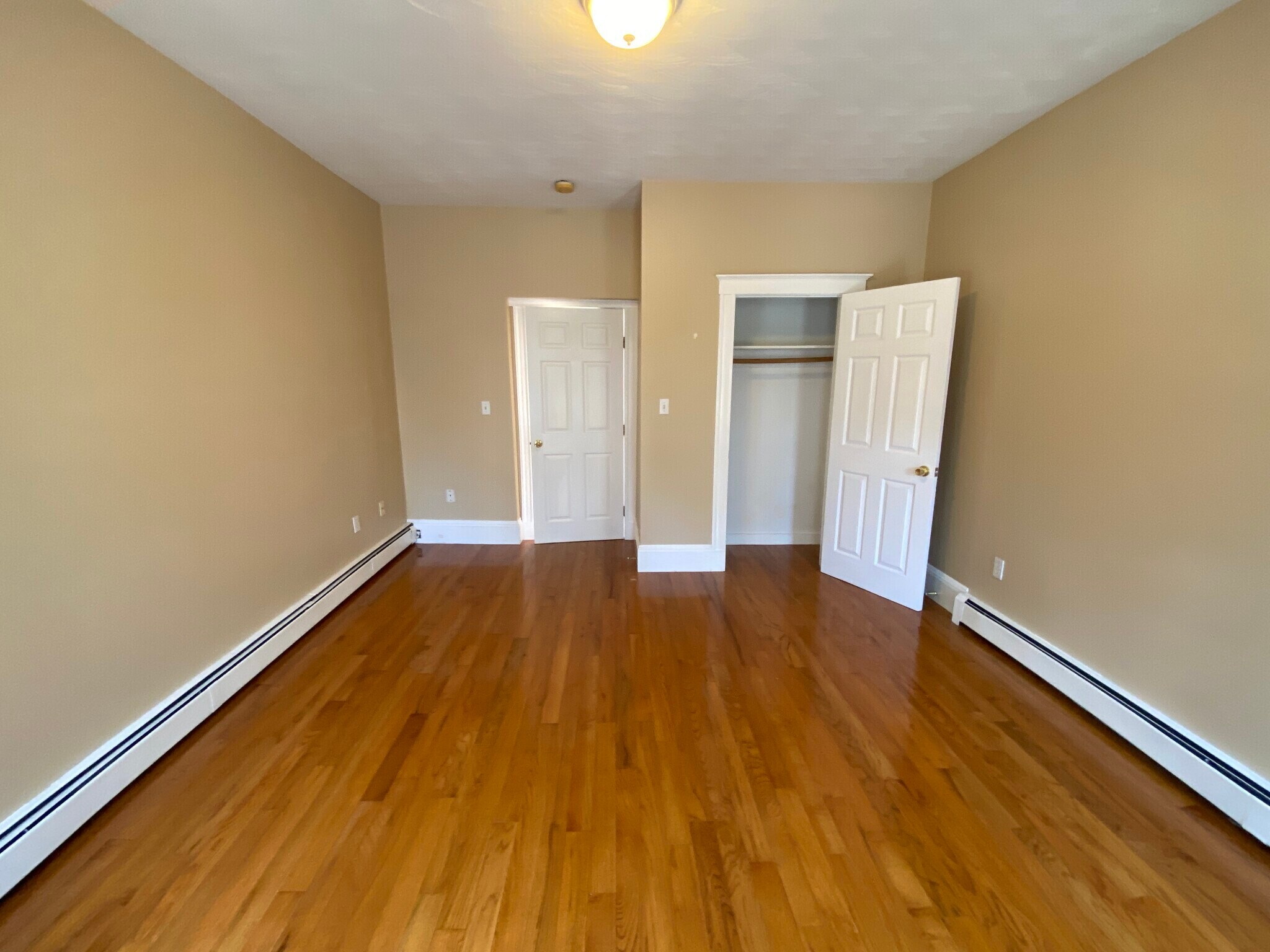 Building Photo - 106 Glenwood Rd