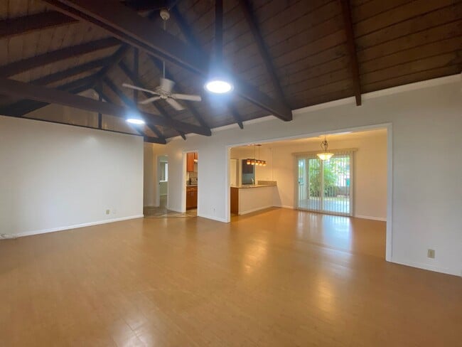 Building Photo - For Rent - 94-498 Hokuili St.
