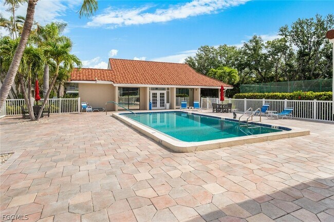 Building Photo - 9639 Eaton Gardens Ln