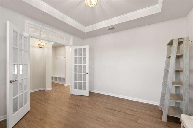 Building Photo - 15 Parkside View